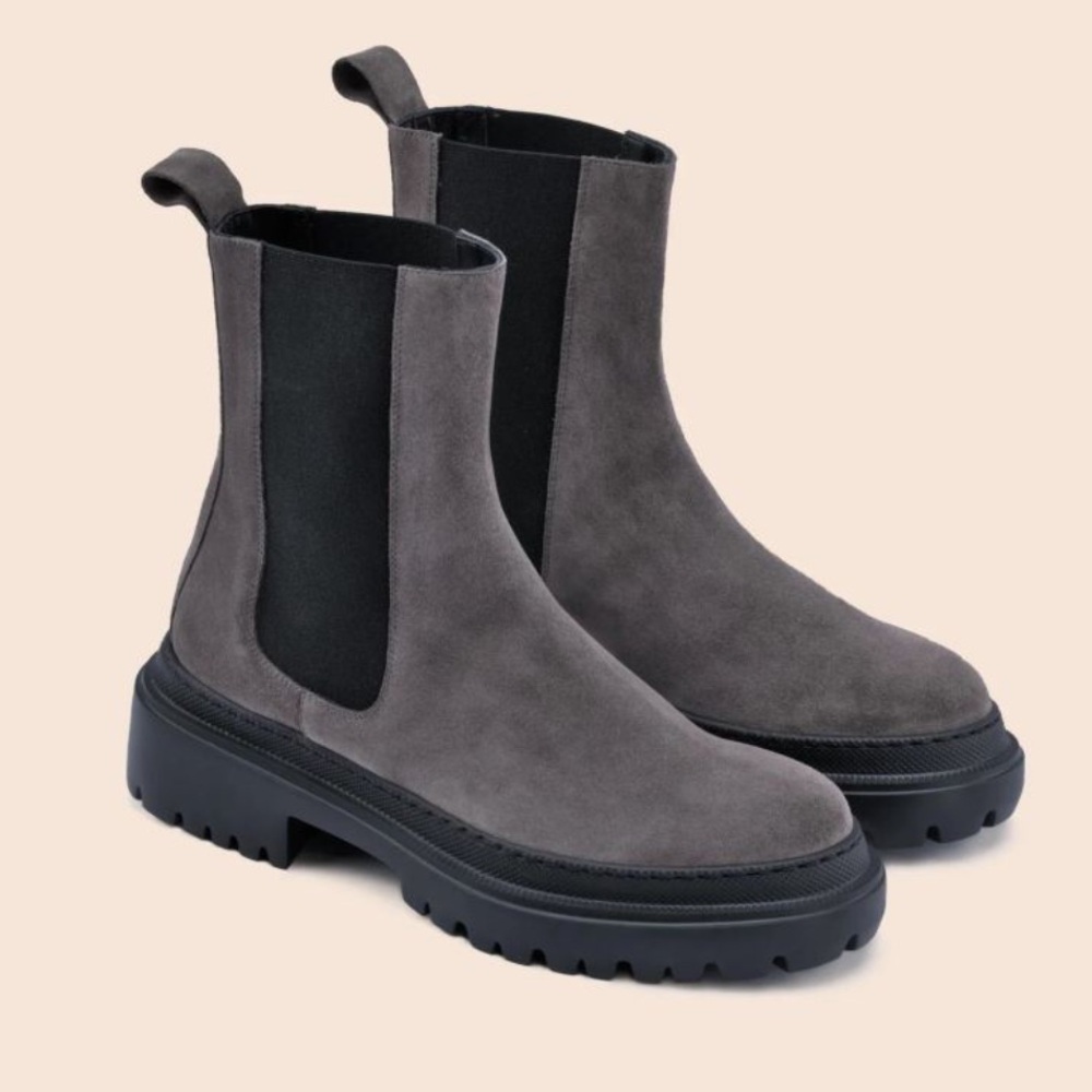 MAGUIRE - ‚Corticella’ Taupe Slate Suede Chelsea Boots - Size 5.5 - NEVER WORN - Picture 2 of 10